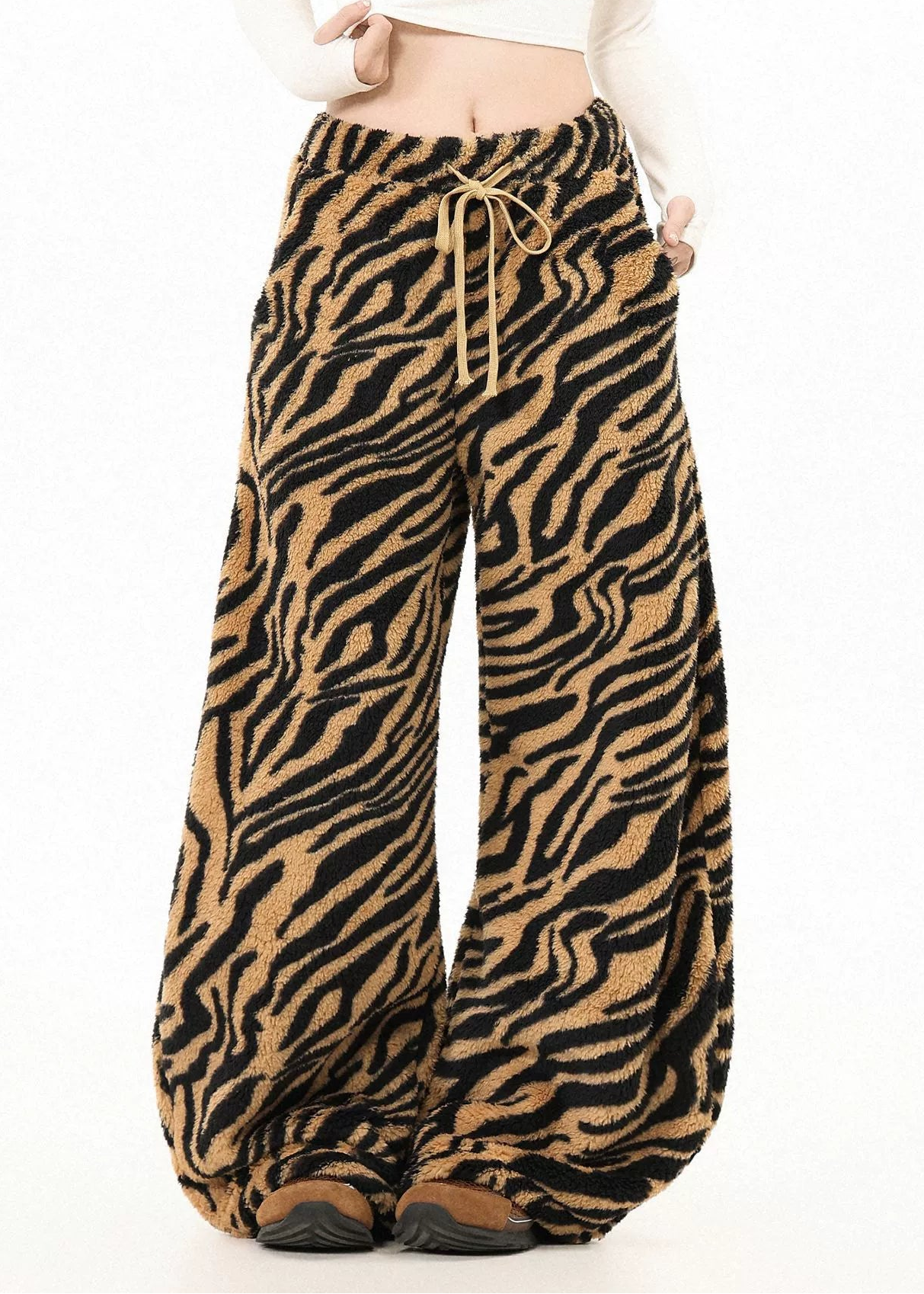 Dylis Tiger Print Pants