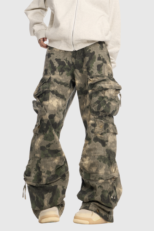 Argyle Camouflage Print Cargo Jeans
