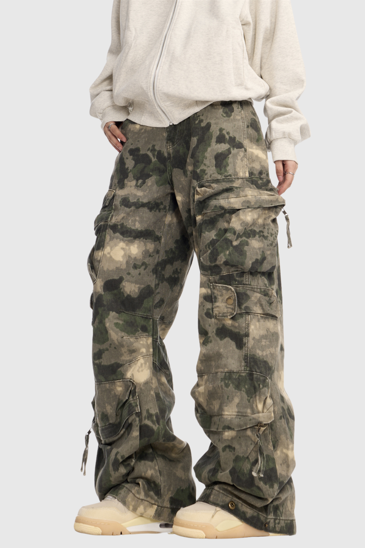 Argyle Camouflage Print Cargo Jeans