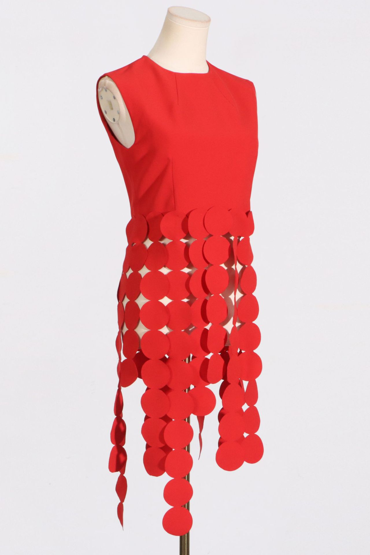 Nasir Circle Cutout Fringe Top In Red