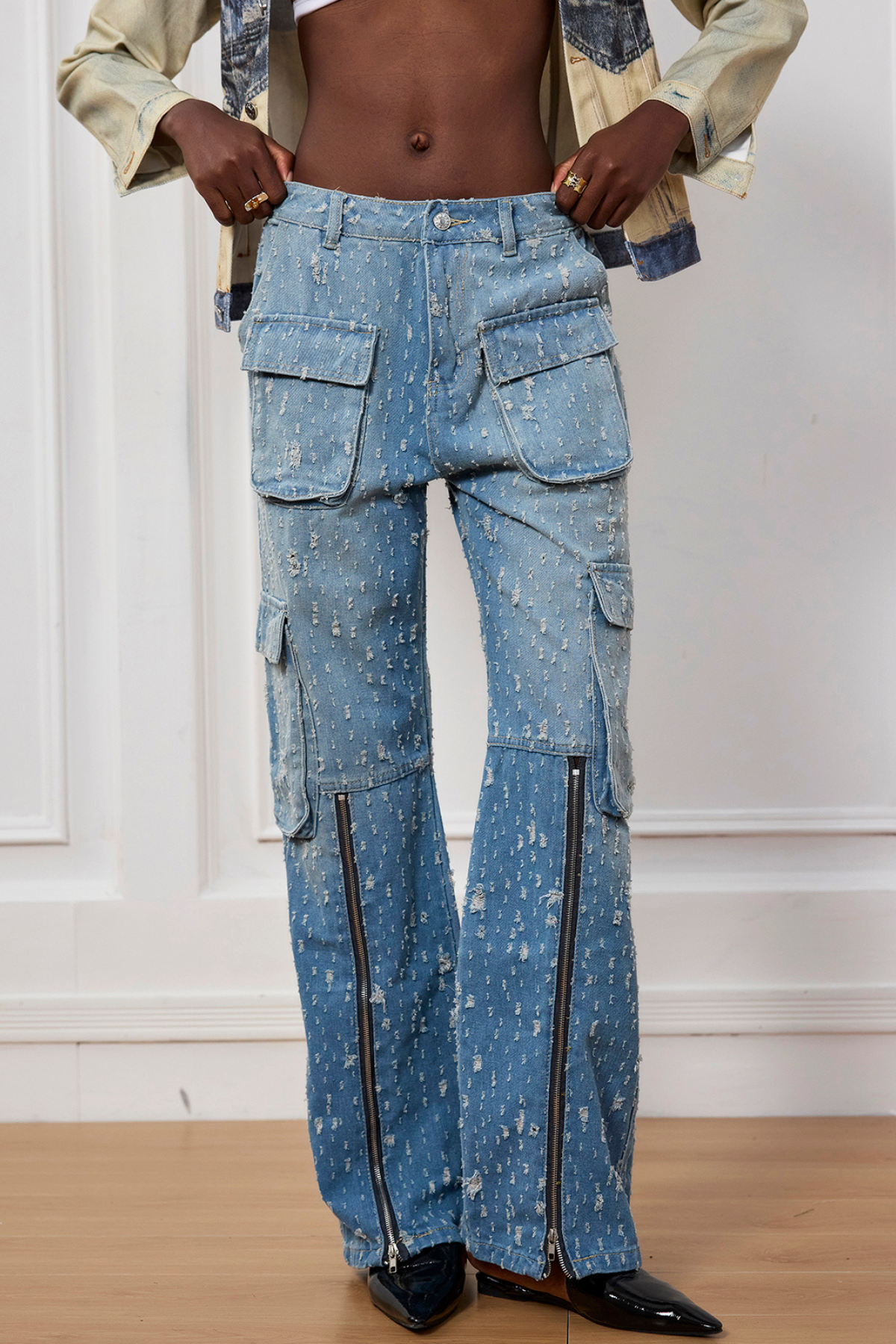 Zack Torn Pocket Zipper Cargo Jeans