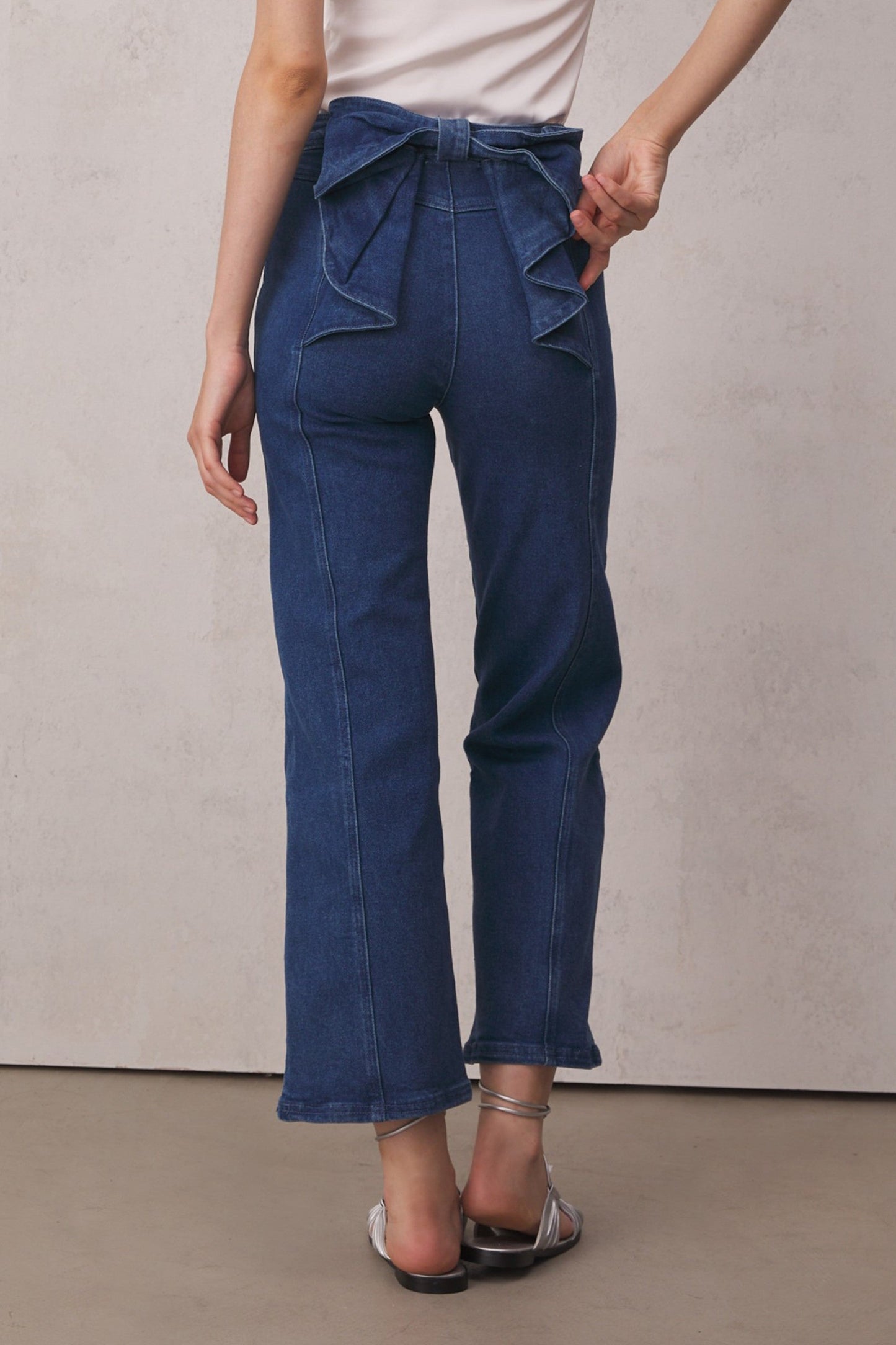 Quill Bow High Rise Jeans