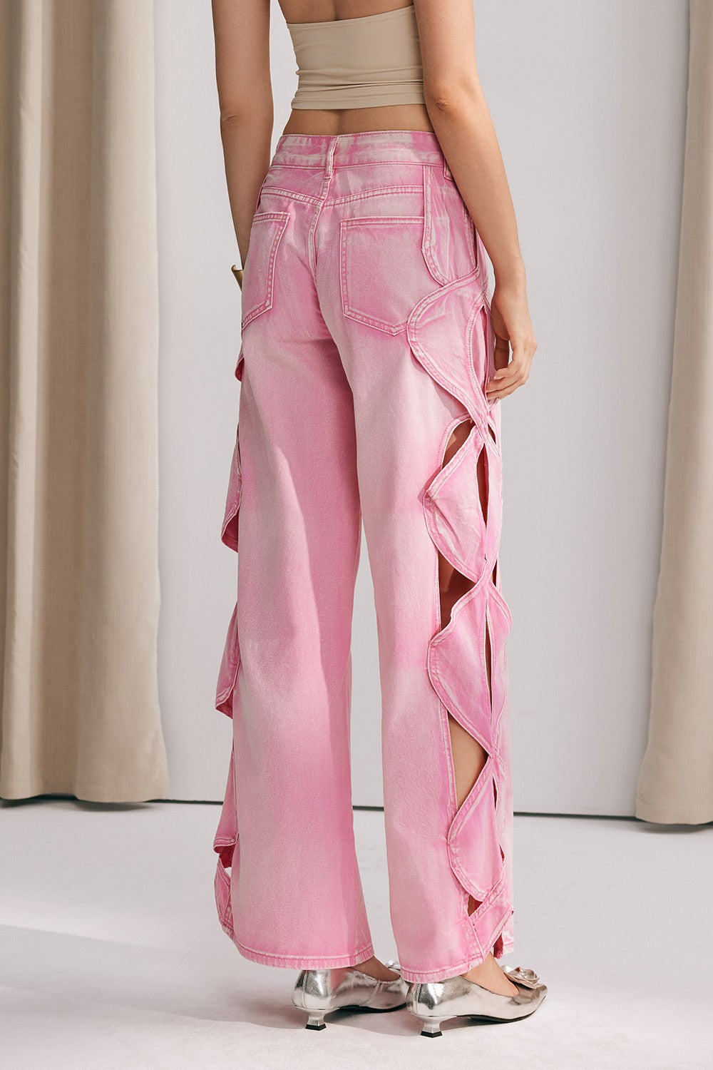 Hanne Hollow Weave Wide Leg Jeans In Pink