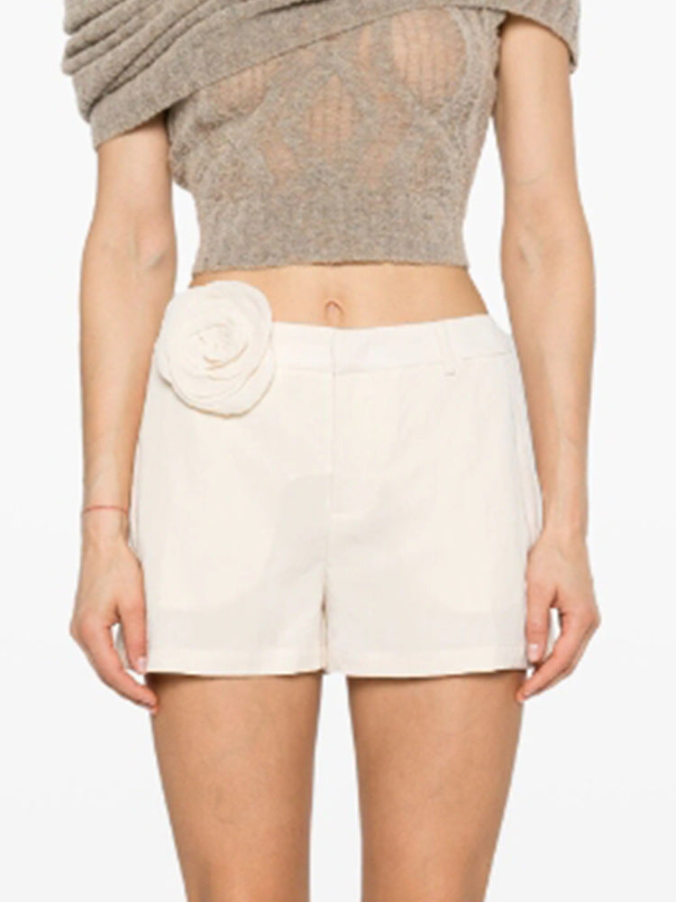 Wilma Flower Short Pants In White