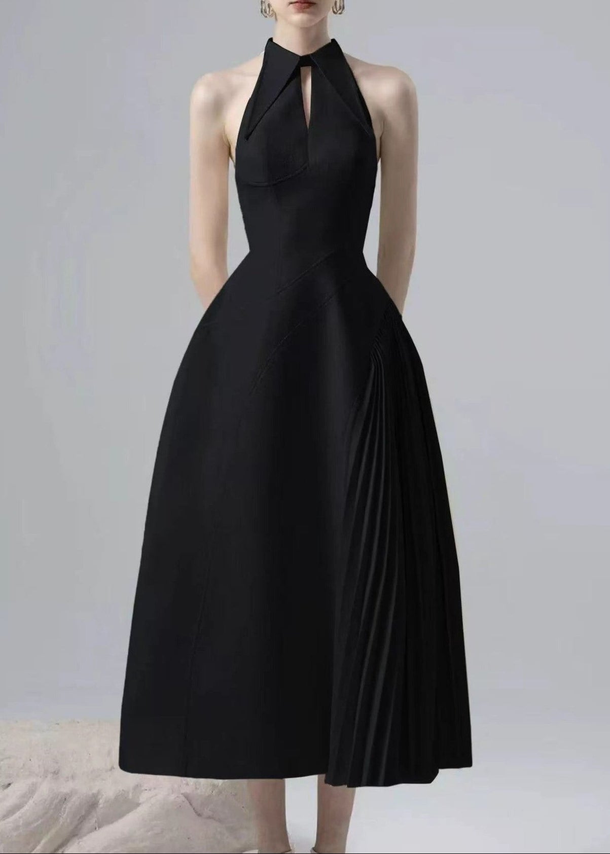 Zita Sleeveless Ruch Deconstruct  Maxi Dress In Black