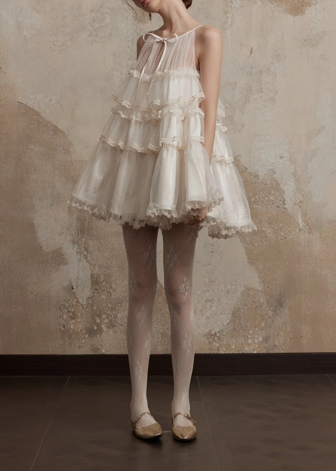 Femme Sleeveless Mesh Puffy Mini Dress In White