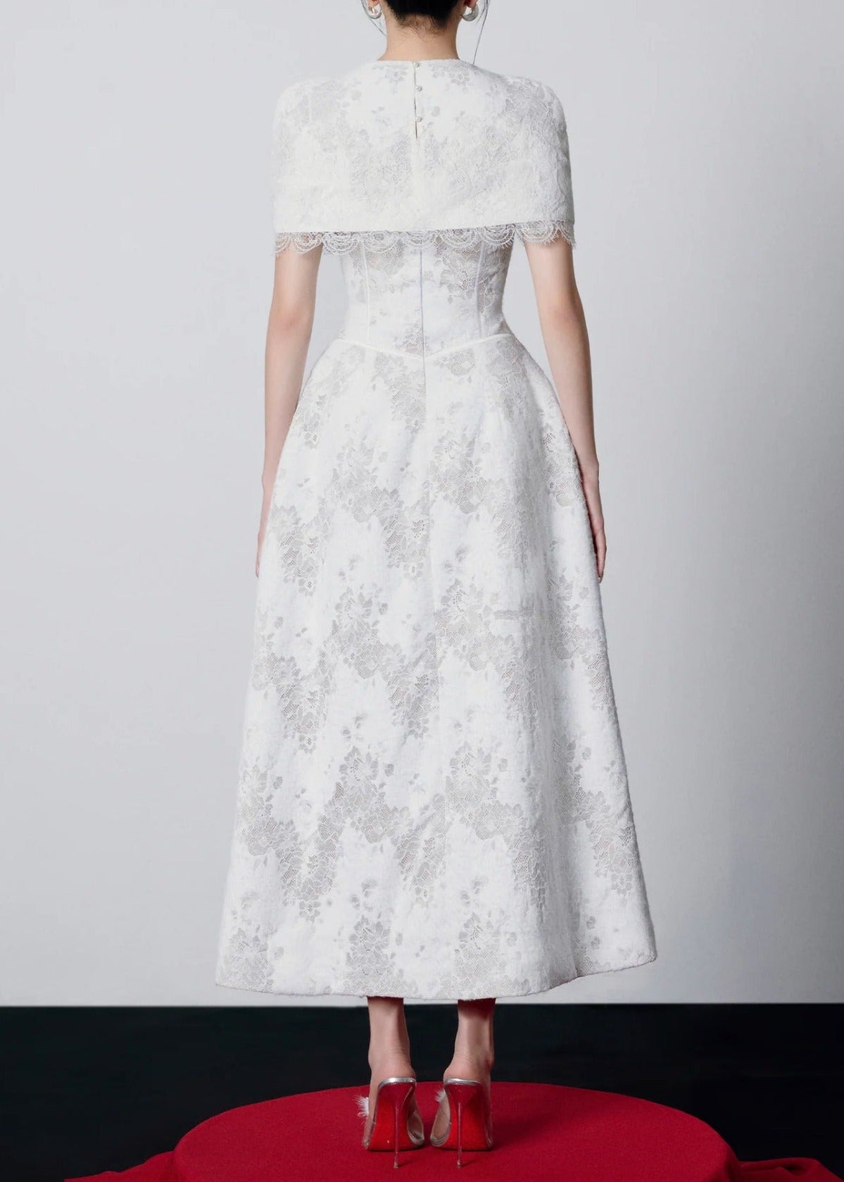 Girish Shawl Lace Maxi Dress
