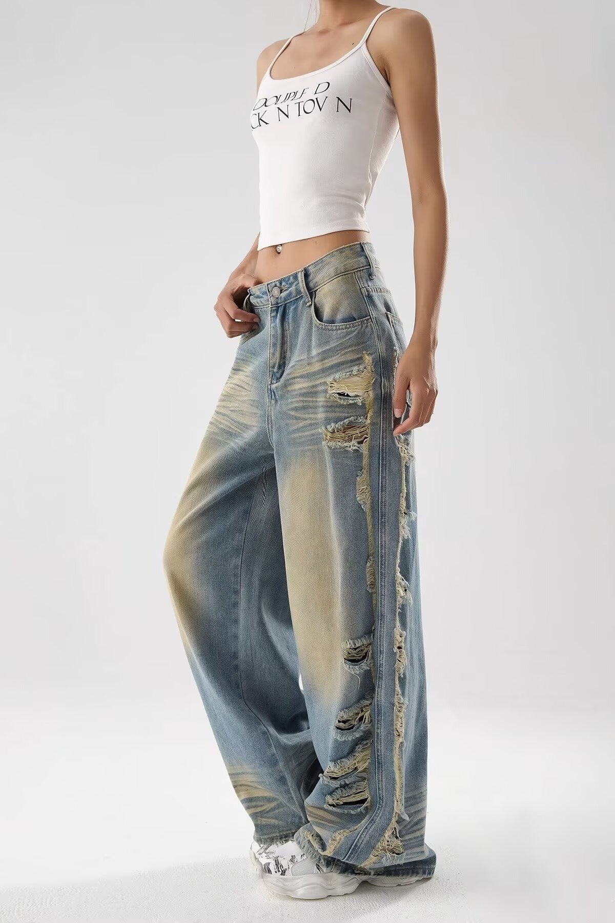 Heraclides Ripped Bleached Jeans