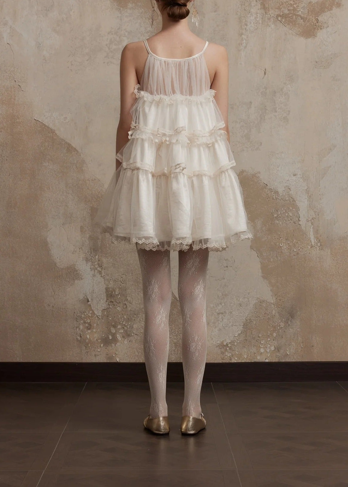 Femme Sleeveless Mesh Puffy Mini Dress In White