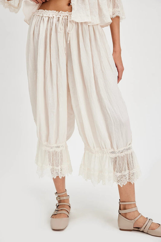 Esmeralda Low Rise Lace Pants
