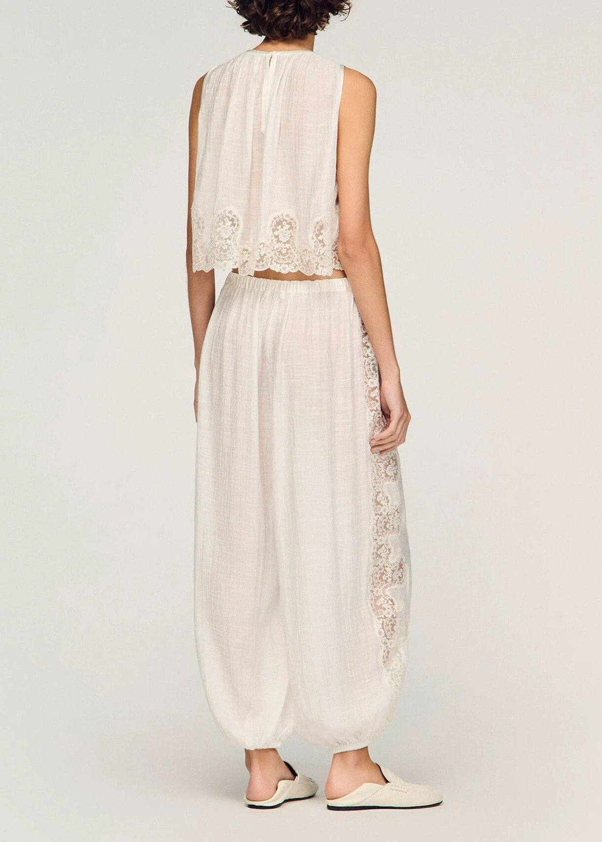 Hamnet Sleeveless Lace Pants Set