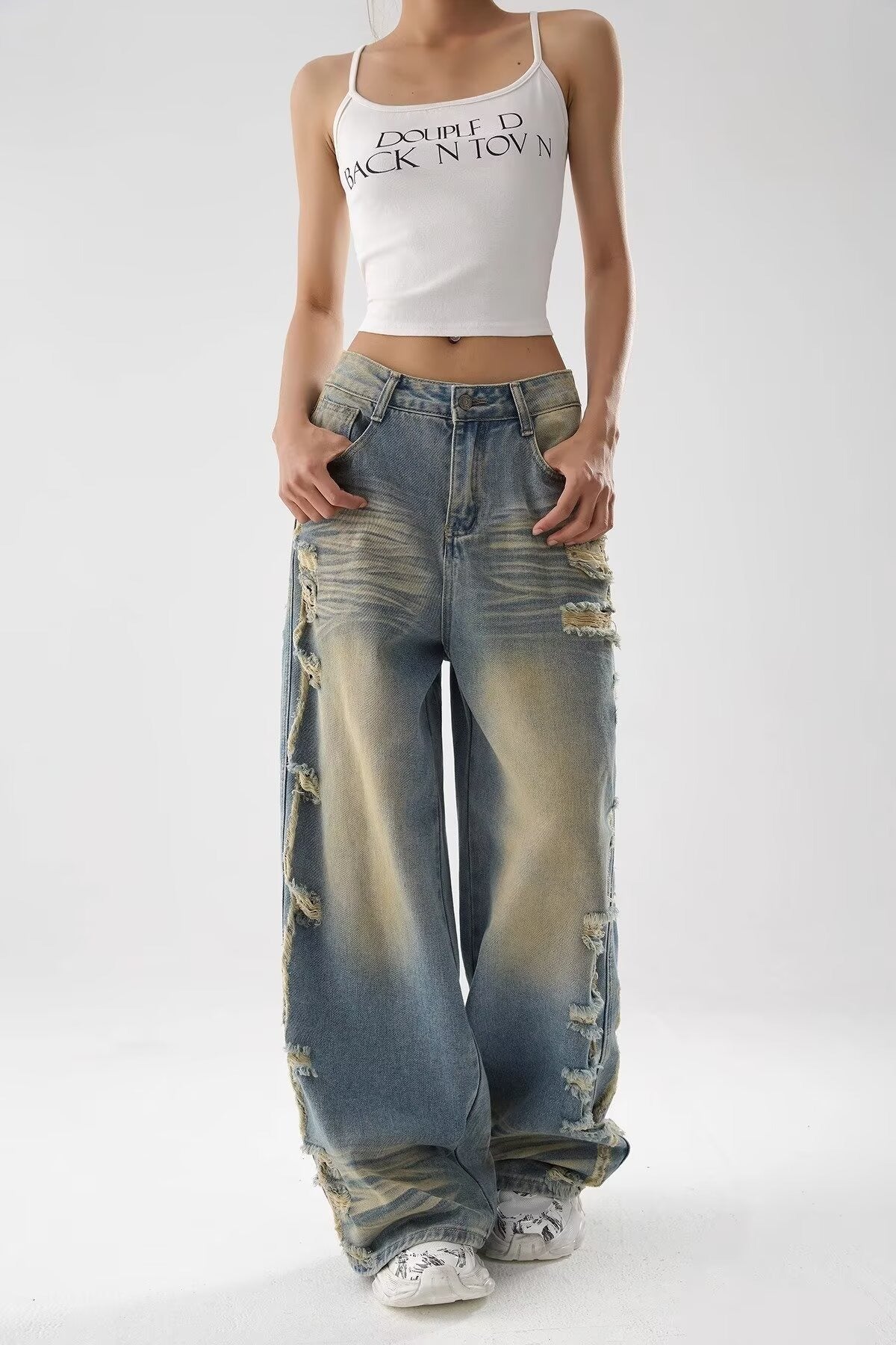 Heraclides Ripped Bleached Jeans