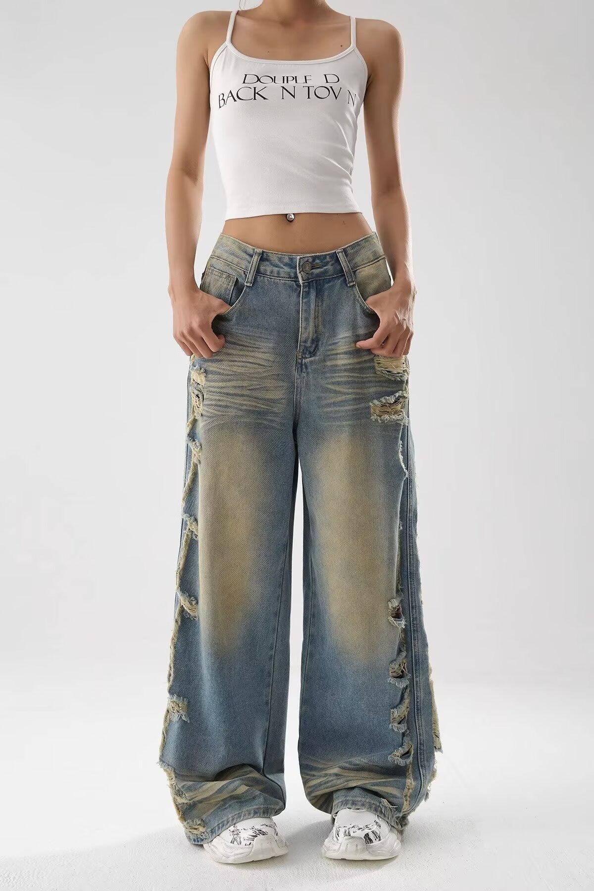 Heraclides Ripped Bleached Jeans