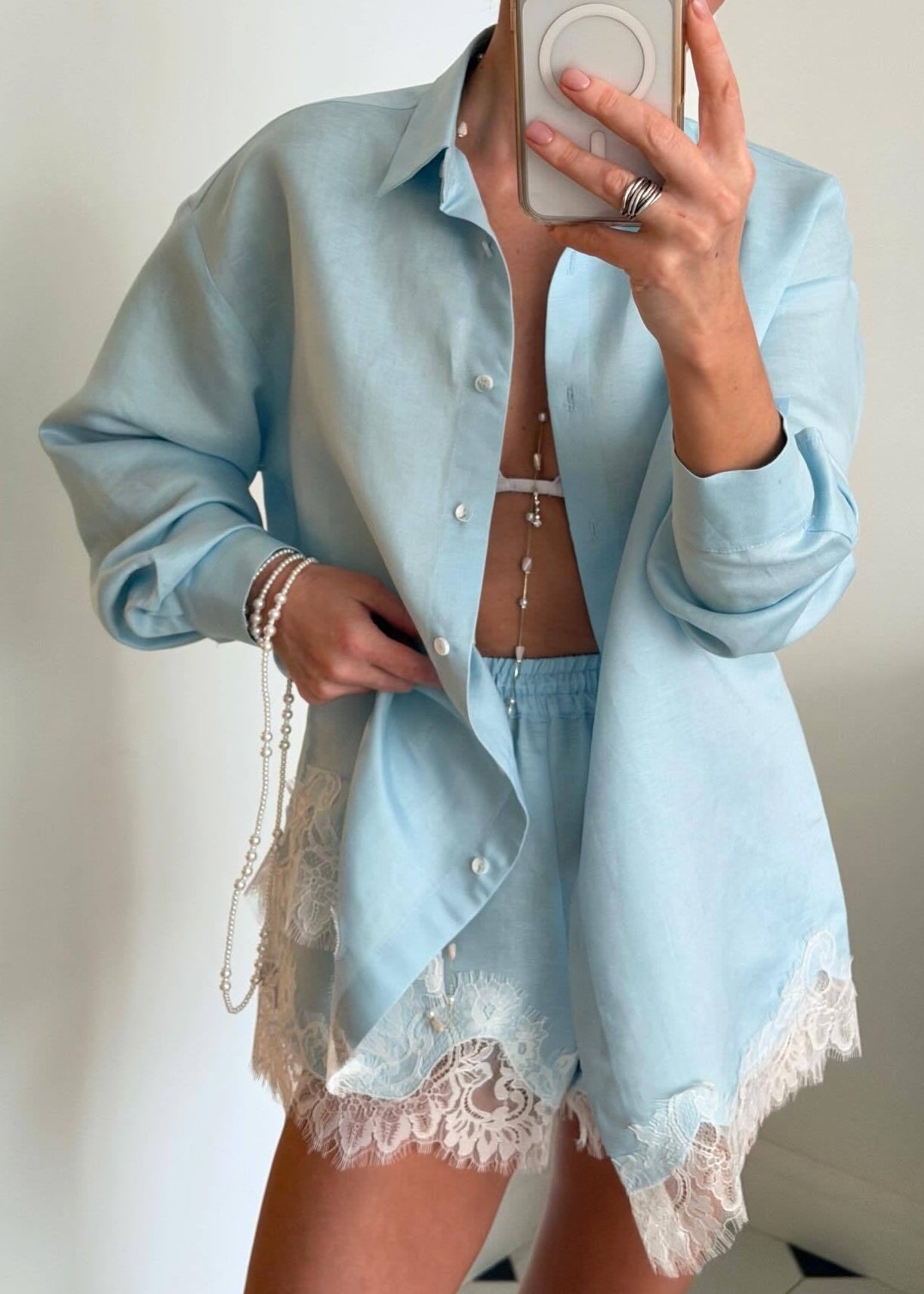 Giselher Lace Shorts Set In Blue