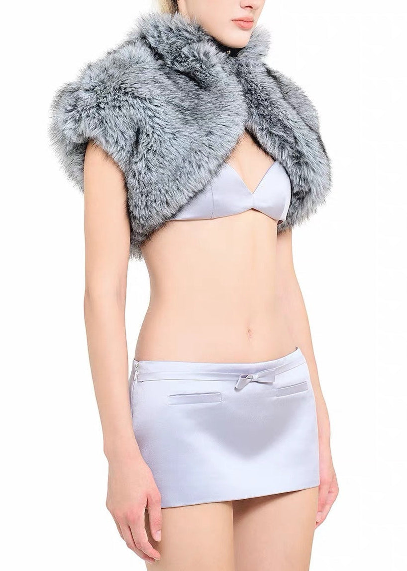 Kolsana Crop Faux Fur Top In Gray