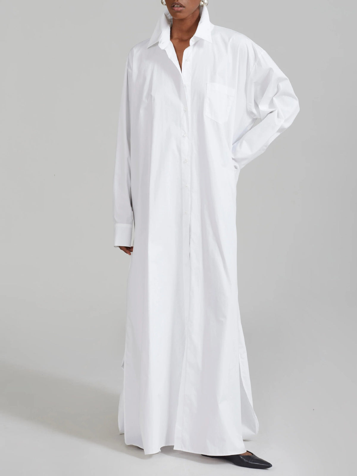 Karna Long Sleeve Split Maxi Shirt Dress In White