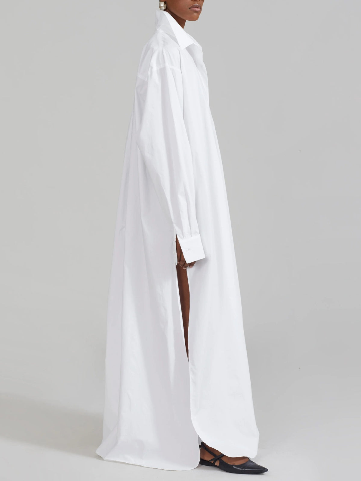 Karna Long Sleeve Split Maxi Shirt Dress In White